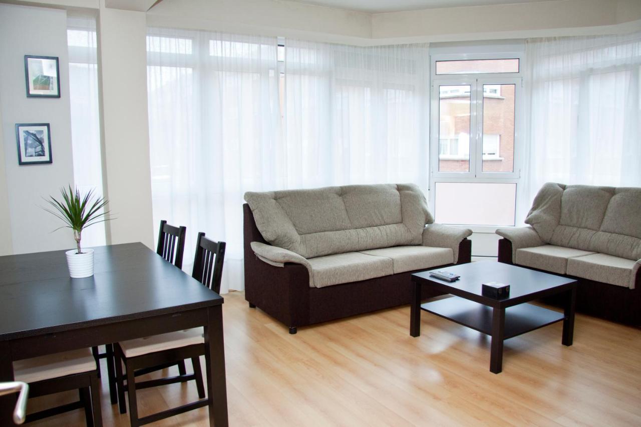 Residencial Arbeyal Apartment Gijon Luaran gambar